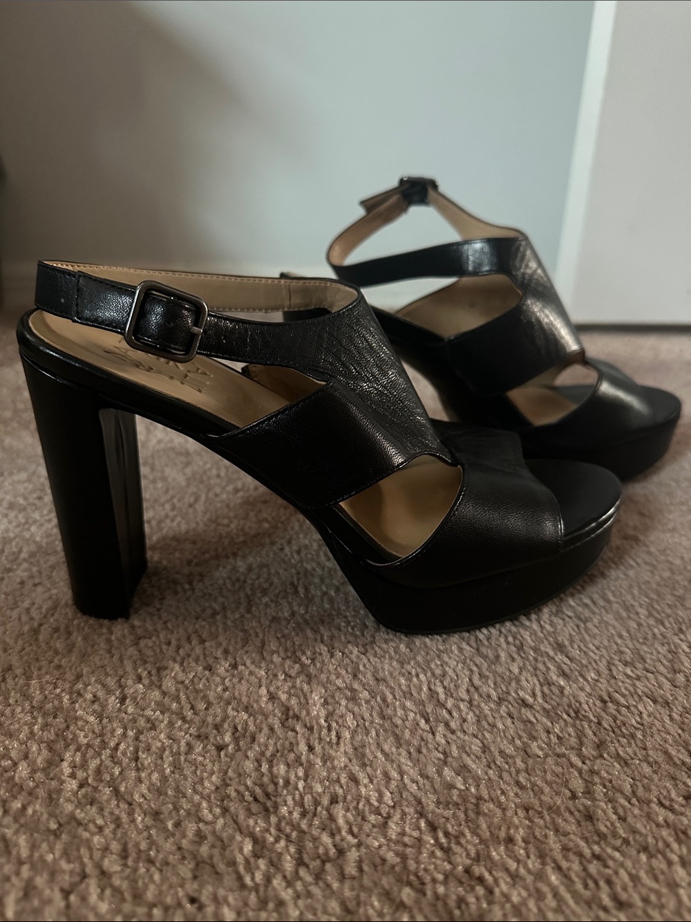 Naturalizer Black Leather Maddie Platform Slingback Sandals - Picture 2 of 6